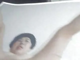 Vợ quỳ trước mặt chồng và cho anh sex nhat ban full hd một thổi kèn