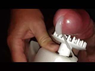 Tình chà súng trên tay của người lạ ở đông jav hd moi nhat đúc xe buýt